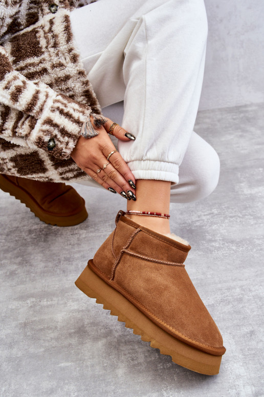 Moekad seemisnakhsed nööpidega... Moekad seemisnakhsed nööpidega...