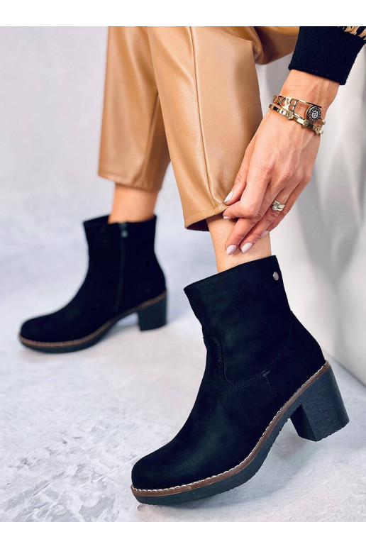 Kummist kontsaga kingad LINZI BLACK Kummist kontsaga kingad LINZI BLACK