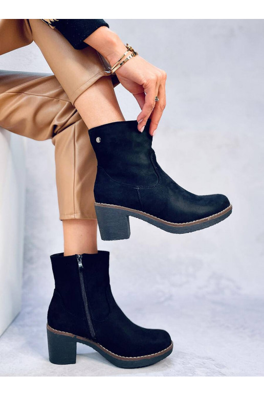 Kummist kontsaga kingad LINZI BLACK Kummist kontsaga kingad LINZI BLACK