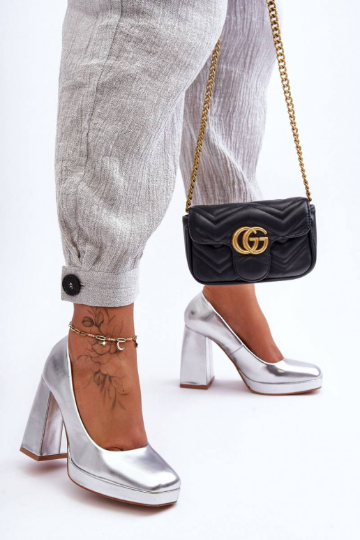 Kingad Hõbedat värvi Rosalia Kingad Hõbedat värvi Rosalia