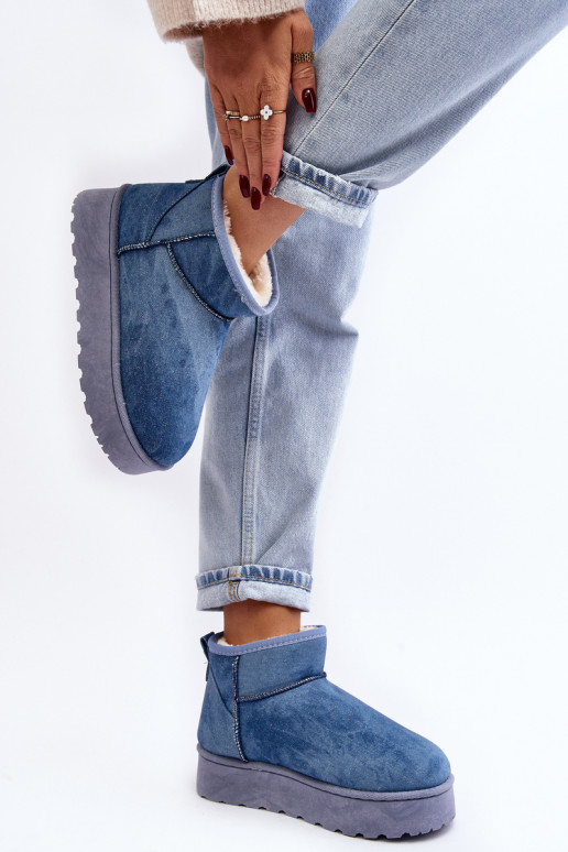 nööpidega lumesaapad läikivad... nööpidega lumesaapad läikivad...