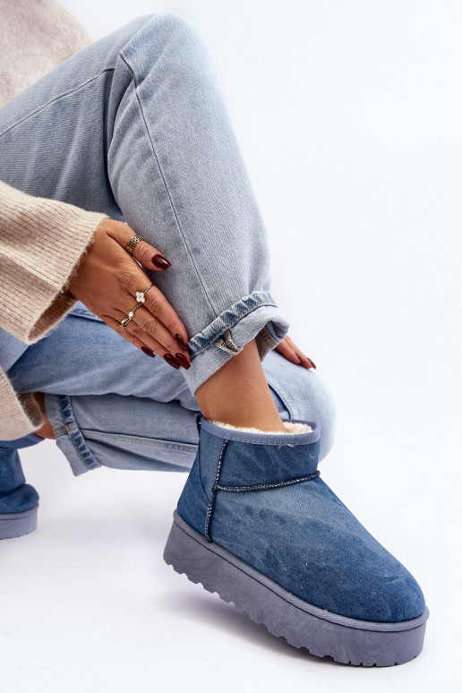 nööpidega lumesaapad läikivad... nööpidega lumesaapad läikivad...