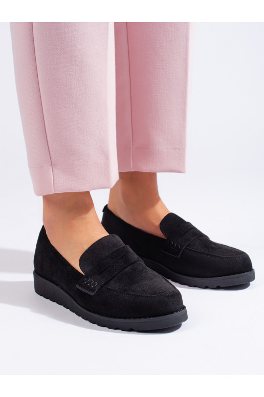   Mustad Naiste saapad