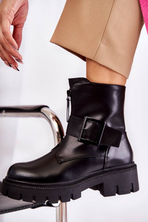 Naiste poolsaapad voodriga tõmblukuga... Naiste poolsaapad voodriga tõmblukuga...