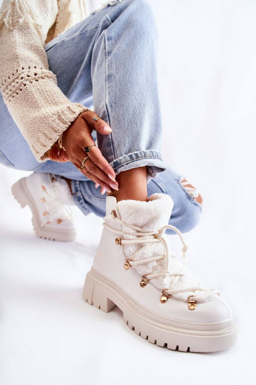 Voodriga Naiste poolsaapad jalanõud...