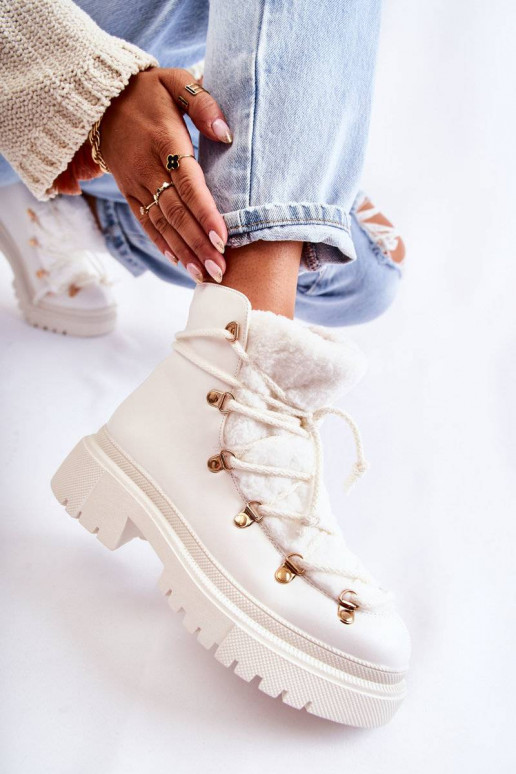 Voodriga Naiste poolsaapad jalanõud...