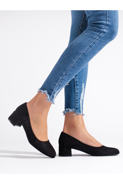 seemisnakhsed poolsaapad  Mustad