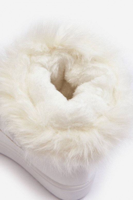 Nööpidega lumesaapad nööritavad... Nööpidega lumesaapad nööritavad...