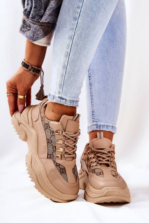 Sportliku stiiliga jalanõud... Sportliku stiiliga jalanõud...