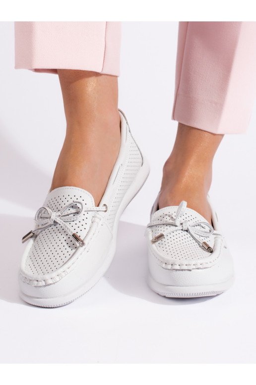 valget värvi naiste mokassiinid