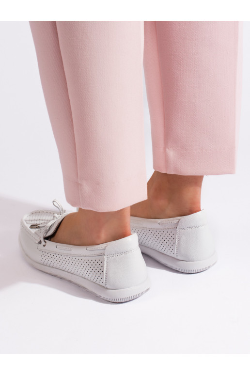 valget värvi naiste mokassiinid