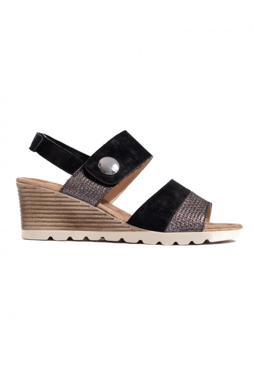 Mugavad väikese platvormiga naiste sandaalid  Mugavad väikese platvormiga naiste sandaalid