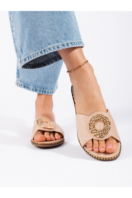 beeži värvi  plätud 