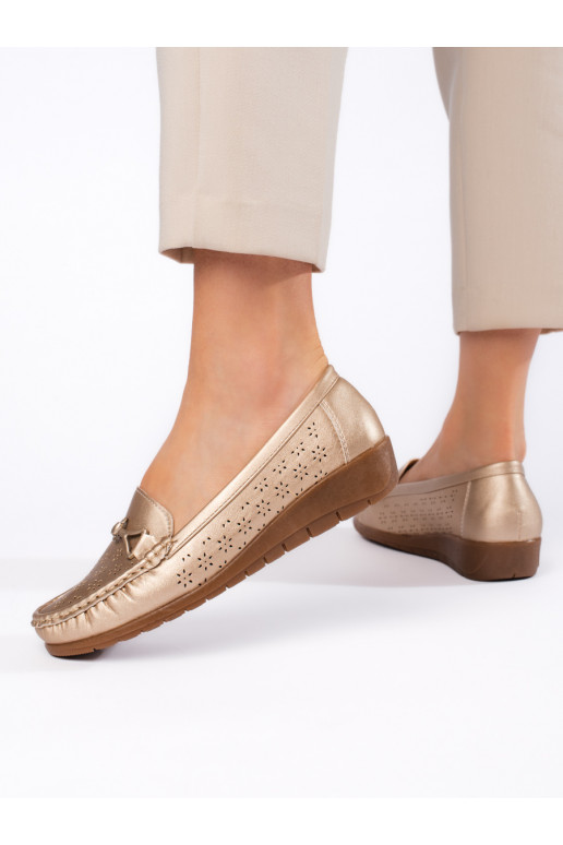 Kuldset värvi naiste mokassiinid Kuldset värvi naiste mokassiinid