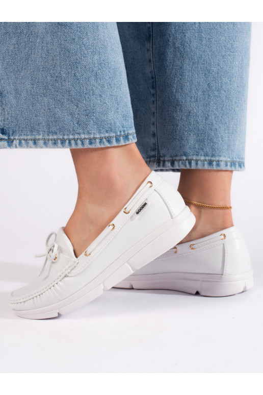  valge värv naiste mokassiinid