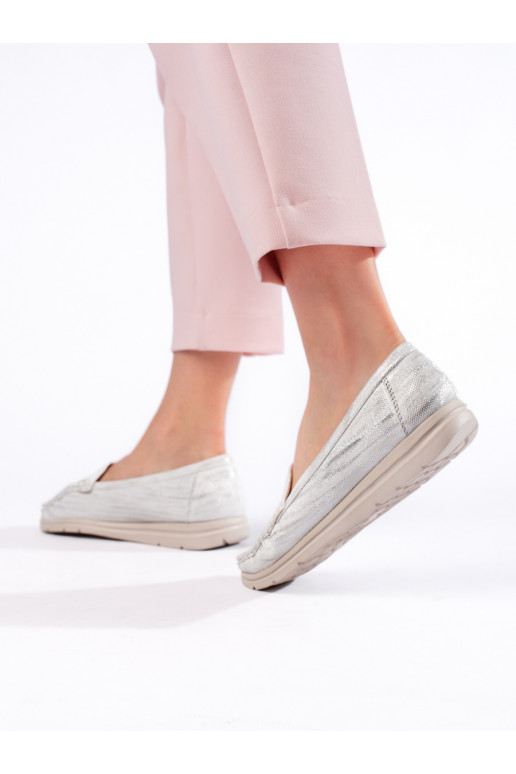 valget värvi naiste mokassiinid valget värvi naiste mokassiinid