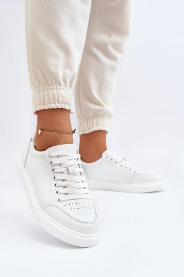 Sneakers tüüpi jalanõud...