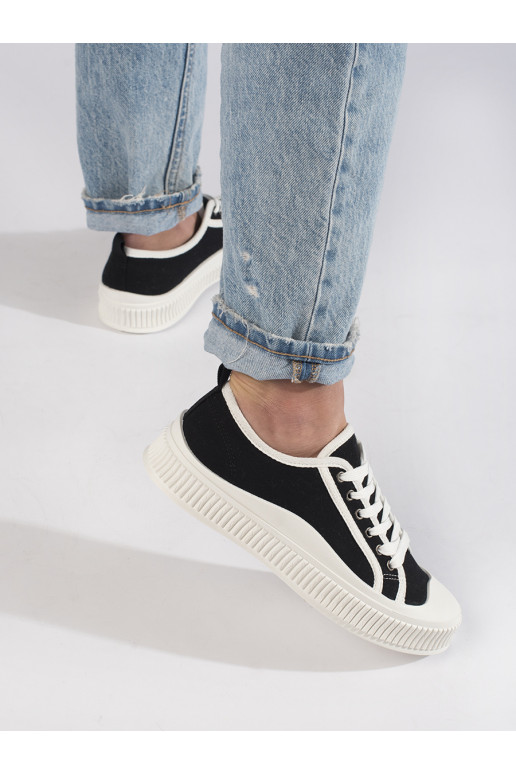 Mvärvi klassikalise mudeli naiste tossud platvormiga Mvärvi klassikalise mudeli naiste tossud platvormiga