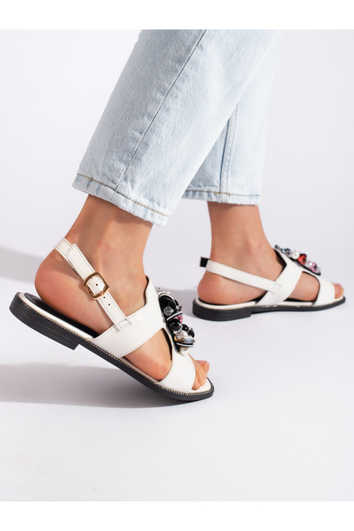 valget värvi  kingad  valget värvi  kingad