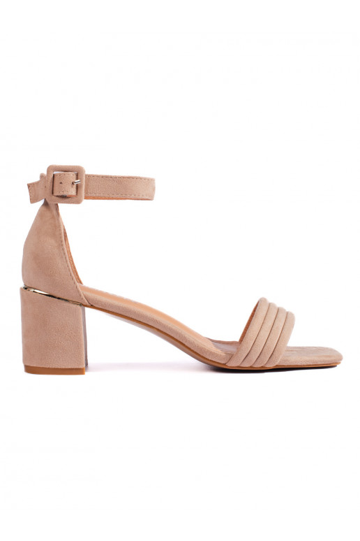 seemisnakhsed  kingad kõrge kontsaga