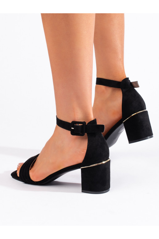 seemisnakhsed Mustad kingad kõrge kontsaga