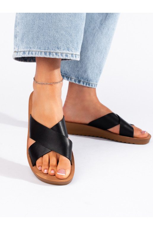 Must  plätud platvormiga