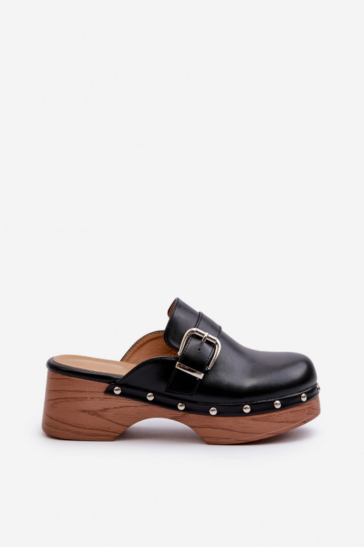 Sussid neetide ja pandlaga mustad...