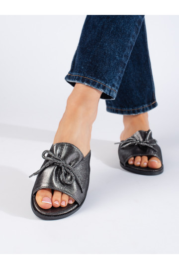 Hõbedat värvi  plätud  2