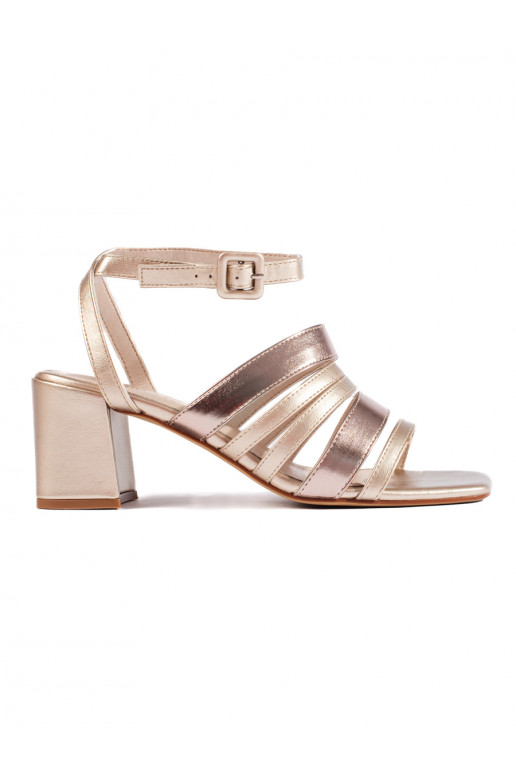 Kuldset värvi kingad  z paseczkami Sergio Leone