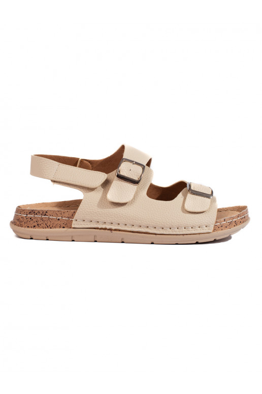 beeži värvi  kingad  