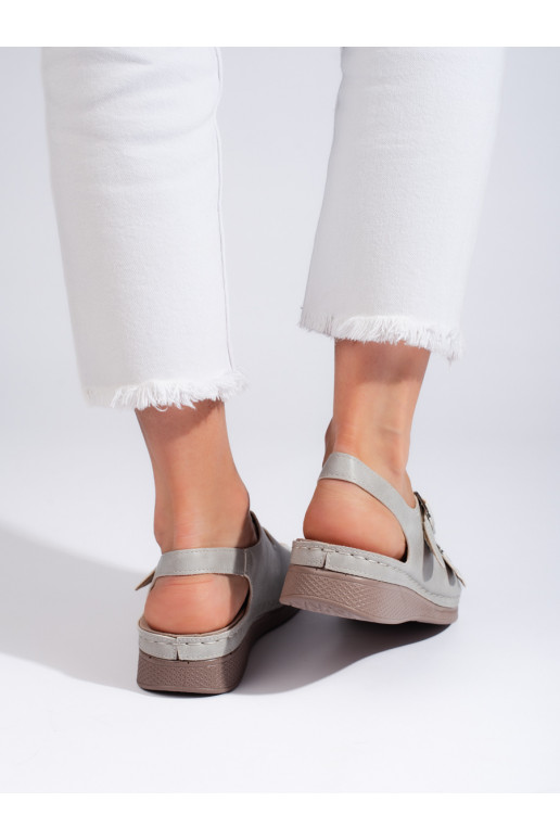 halli värvi kingad   halli värvi kingad