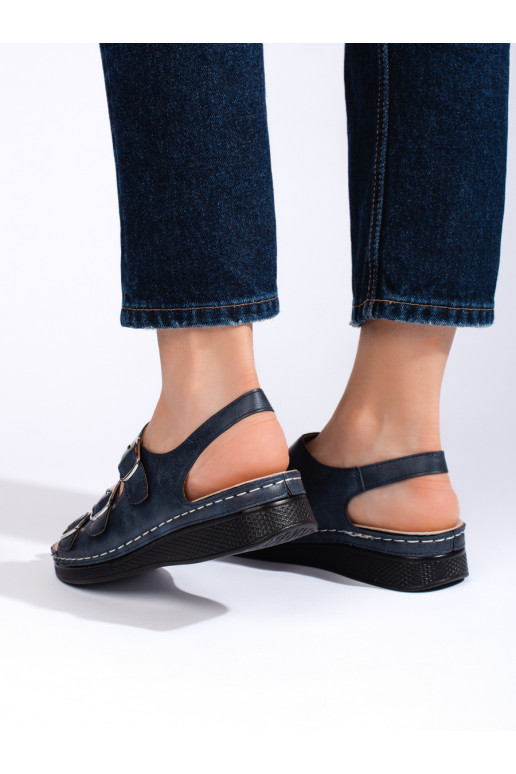  Sinist värvi kingad 