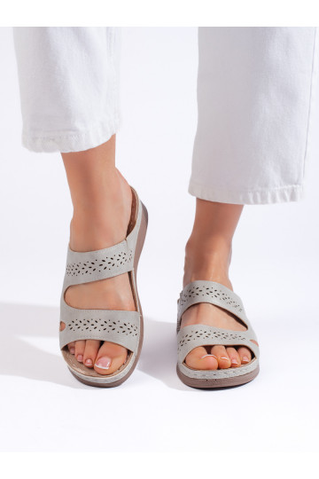 halli värvi plätud  2