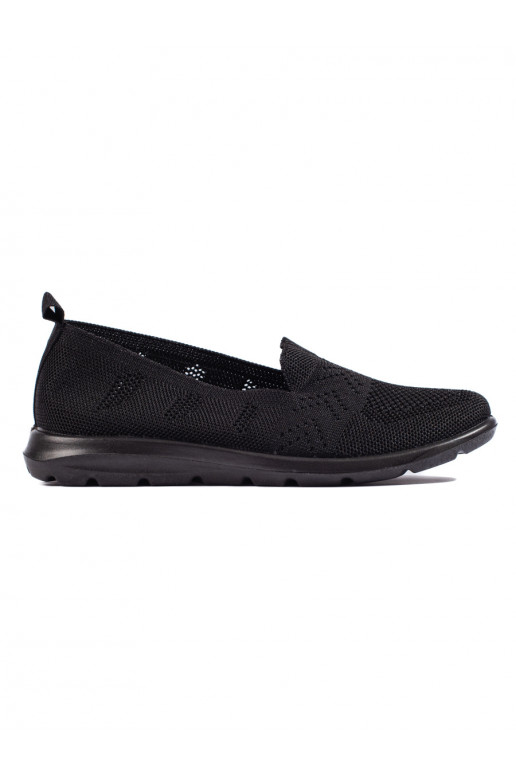 Must  slip on  Must  slip on