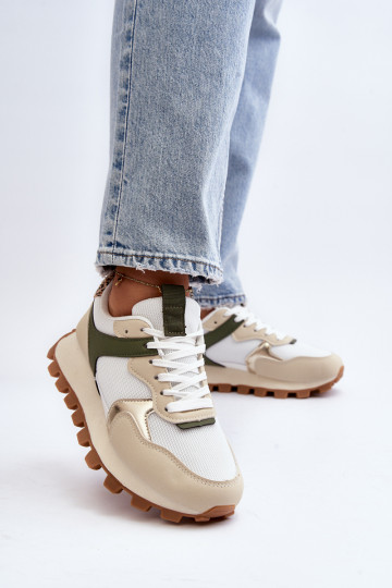 Sneakers tüüpi jalanõud...