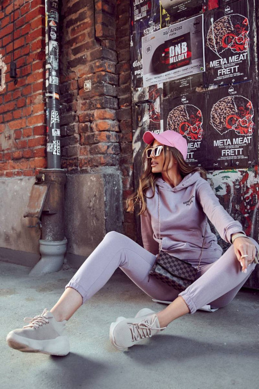 Spordijalatsid beeži värvi Dalmiro Spordijalatsid beeži värvi Dalmiro