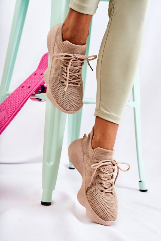 Spordijalatsid beeži värvi Dalmiro Spordijalatsid beeži värvi Dalmiro