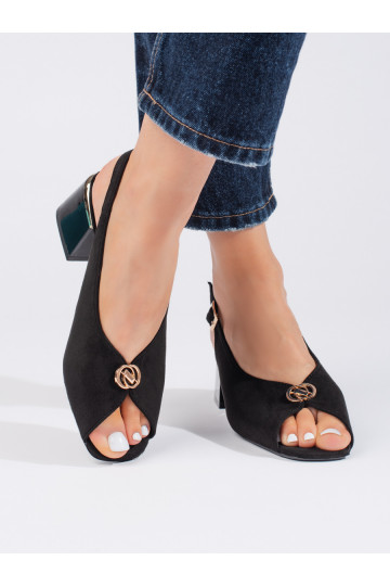 Elegantsed  kingad  Mustad 2