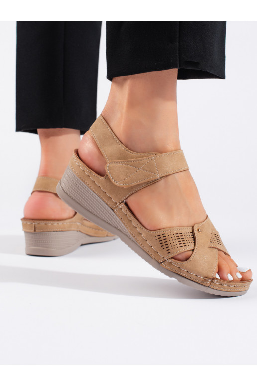 Mugavad väikese platvormiga naiste sandaalid  pruunid värvi
