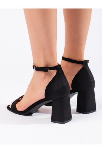 seemisnakhsed Mustad kingad   2