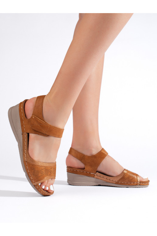 pruunid värvi kingad  