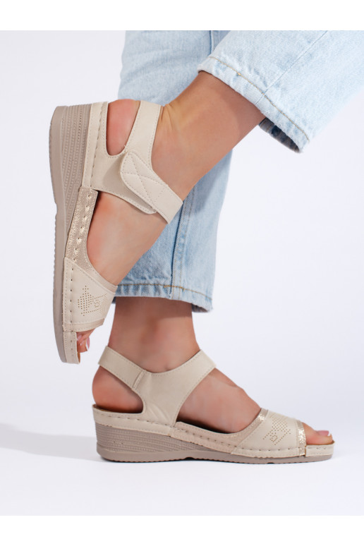 beeži värvi kingad  