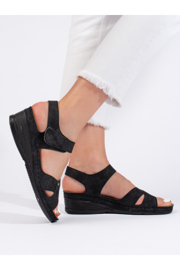 Mugavad väikese platvormiga naiste sandaalid  Mustad 2