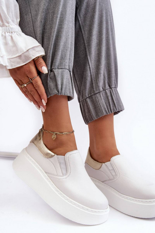 Spordijalatsid valget värvi Lemar Manish