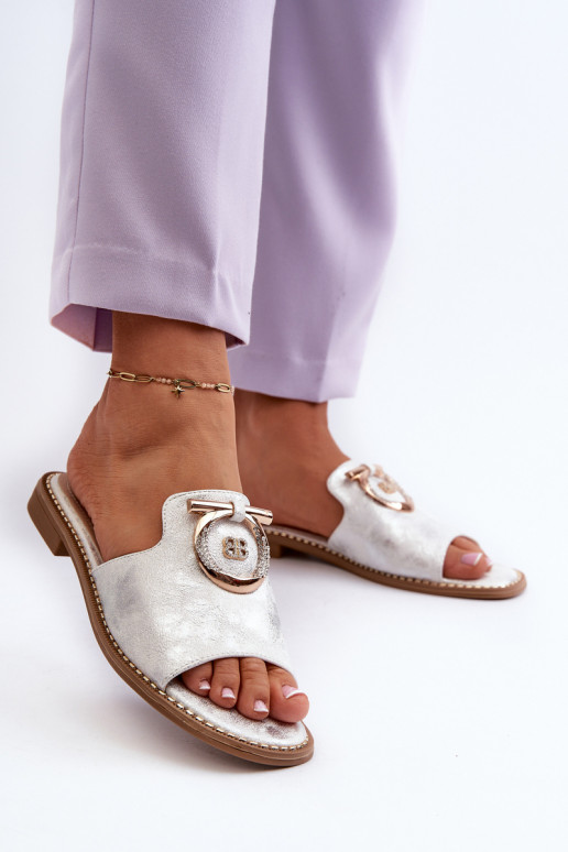 Elegantsed läikiv naiste plätud...