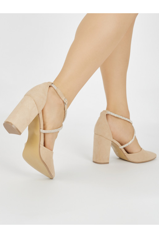 seemisnakhsed  poolsaapad 