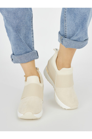 Elevandiluu värvi Tossud mudeli kingad