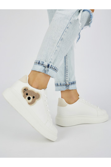 valget värvi  naiste kingad kaisukarudega 2