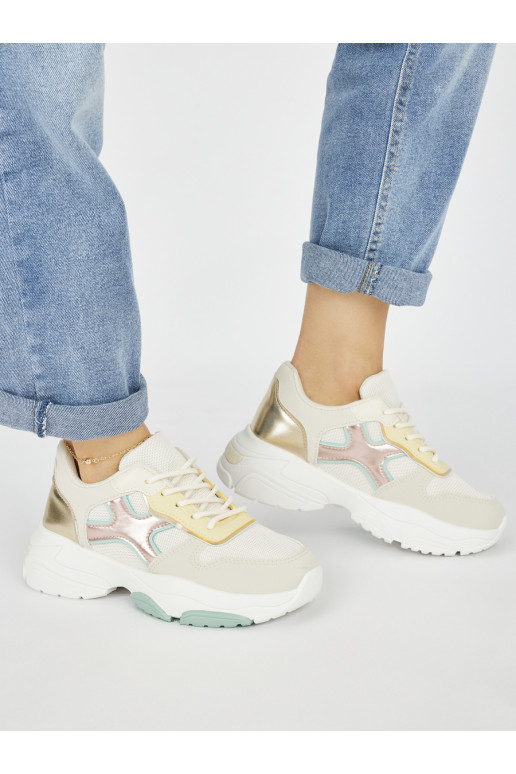 Moekad vabaajajalatsid  Moekad vabaajajalatsid