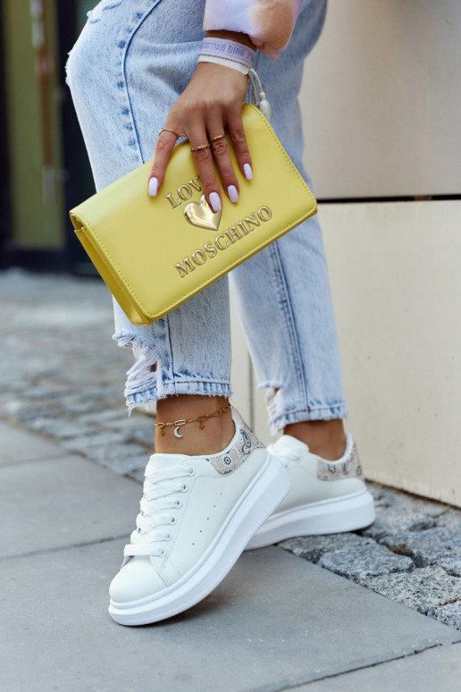 Klassikalise mudeli sportliku... Klassikalise mudeli sportliku...